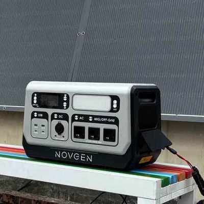 نیروگاه برق بالکن قابل حمل 2200W 2048WH نیروگاه ذخیره انرژی خورشیدی